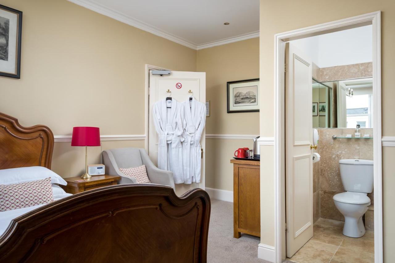 Crossways Guest House كيلتنهام المظهر الخارجي الصورة