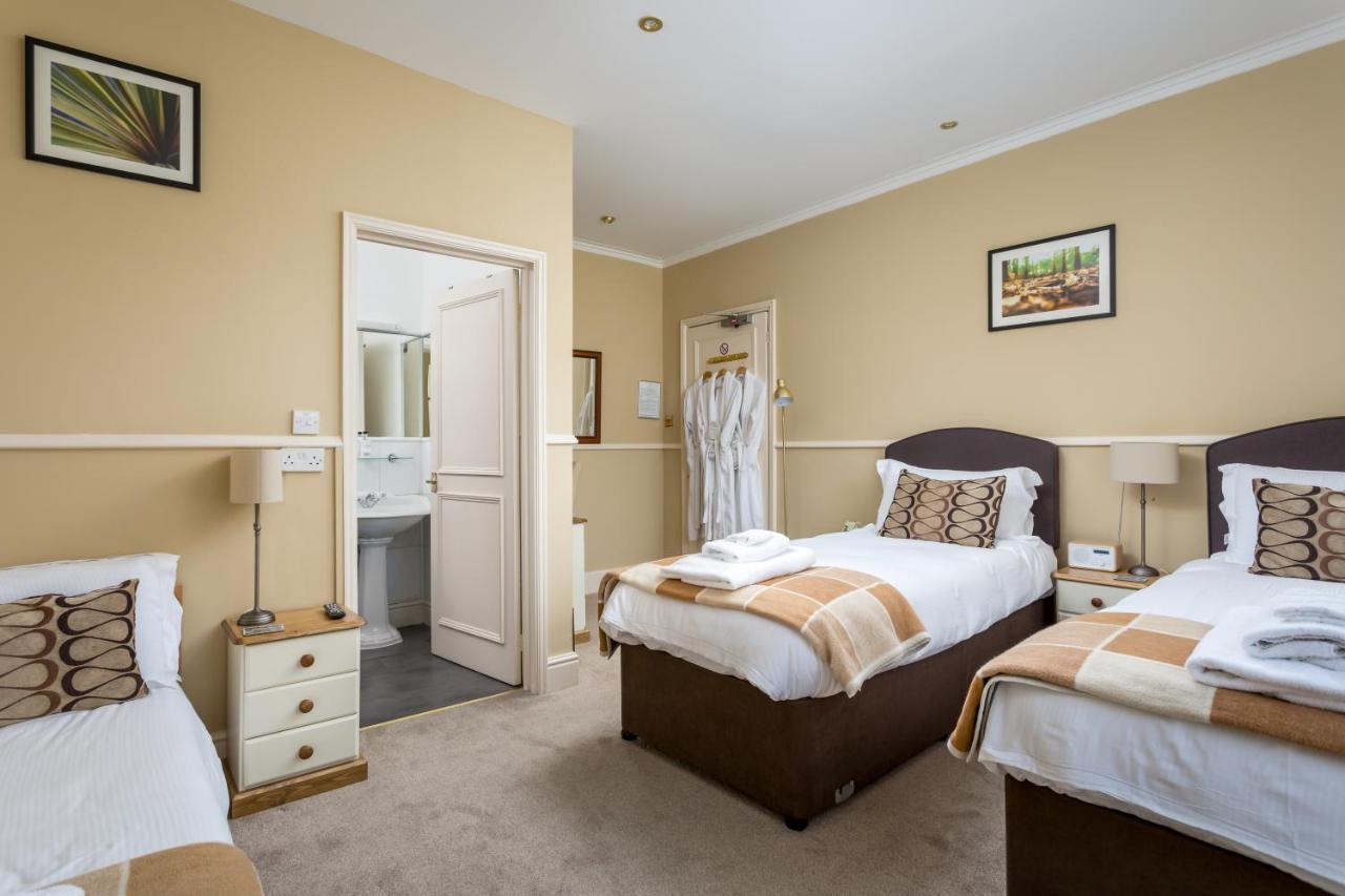 Crossways Guest House كيلتنهام المظهر الخارجي الصورة